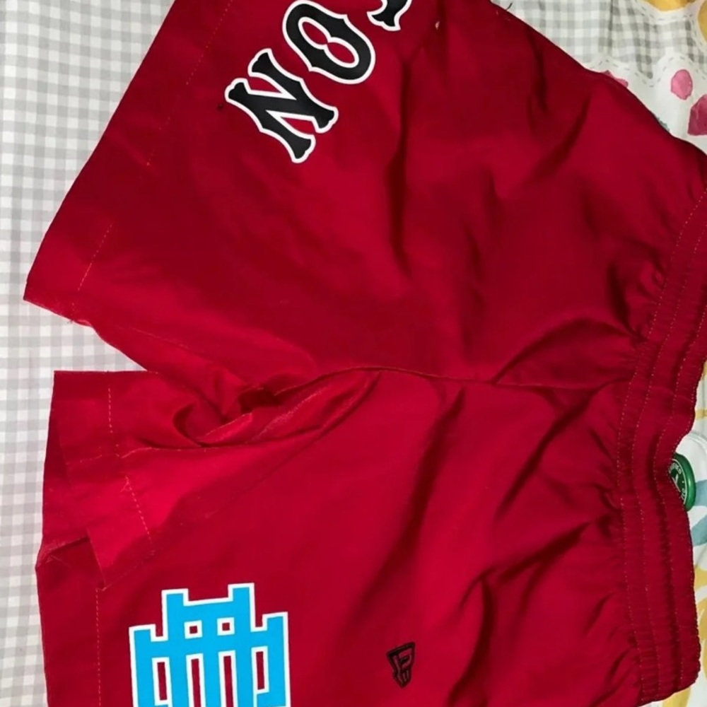 Eric Emmanuel Shorts